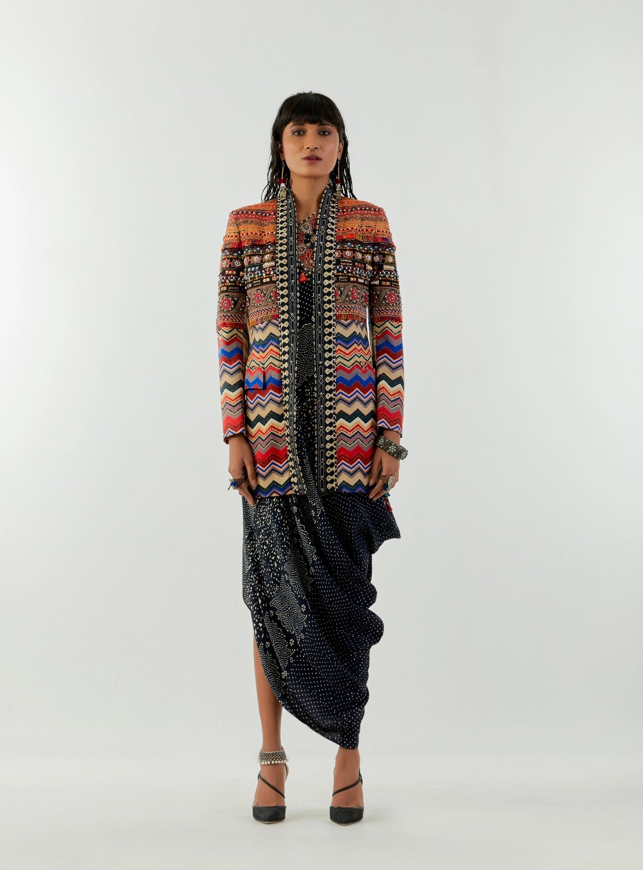 OPEN DHANA JACKET