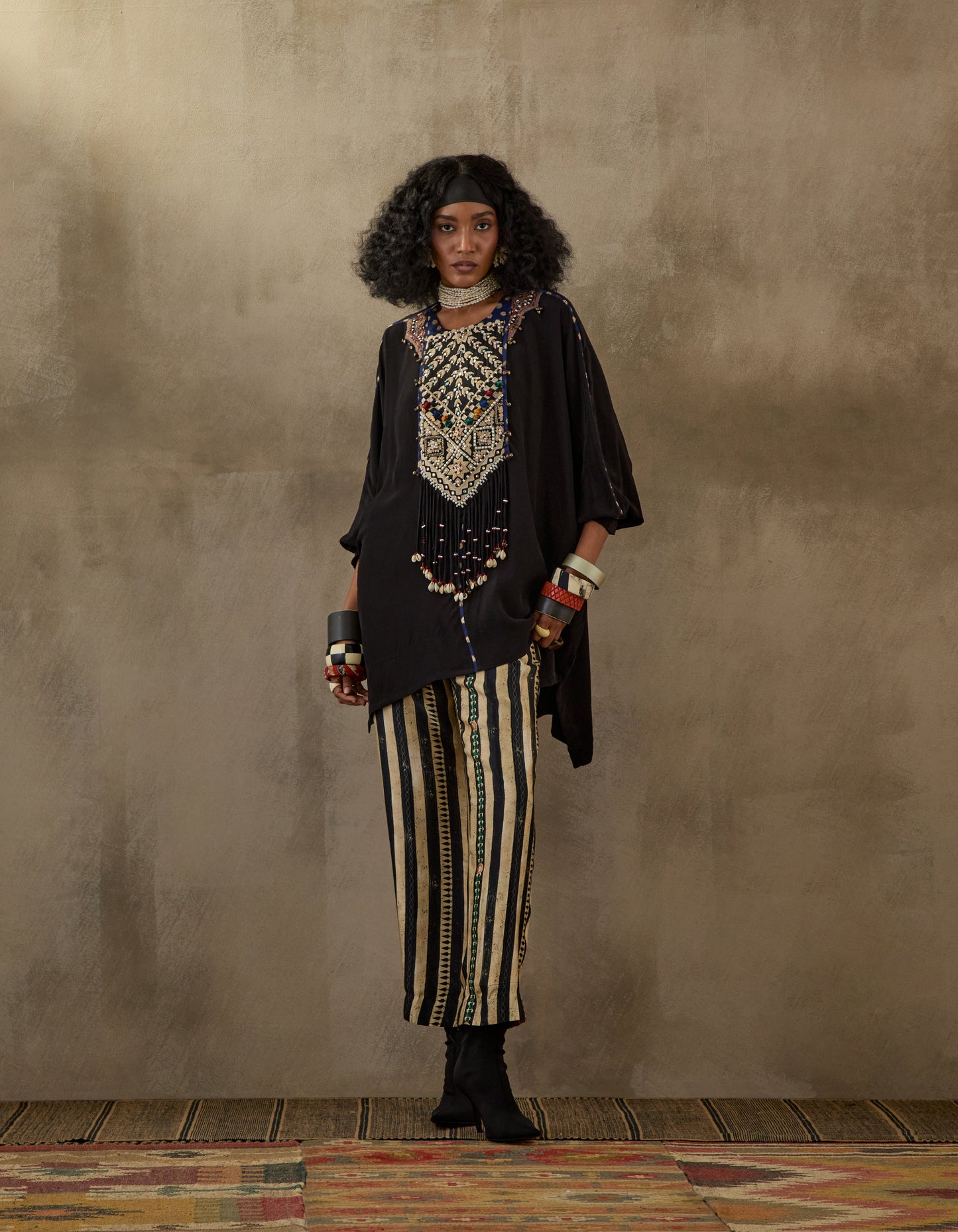 KURU TRAPEZE KURTA SET