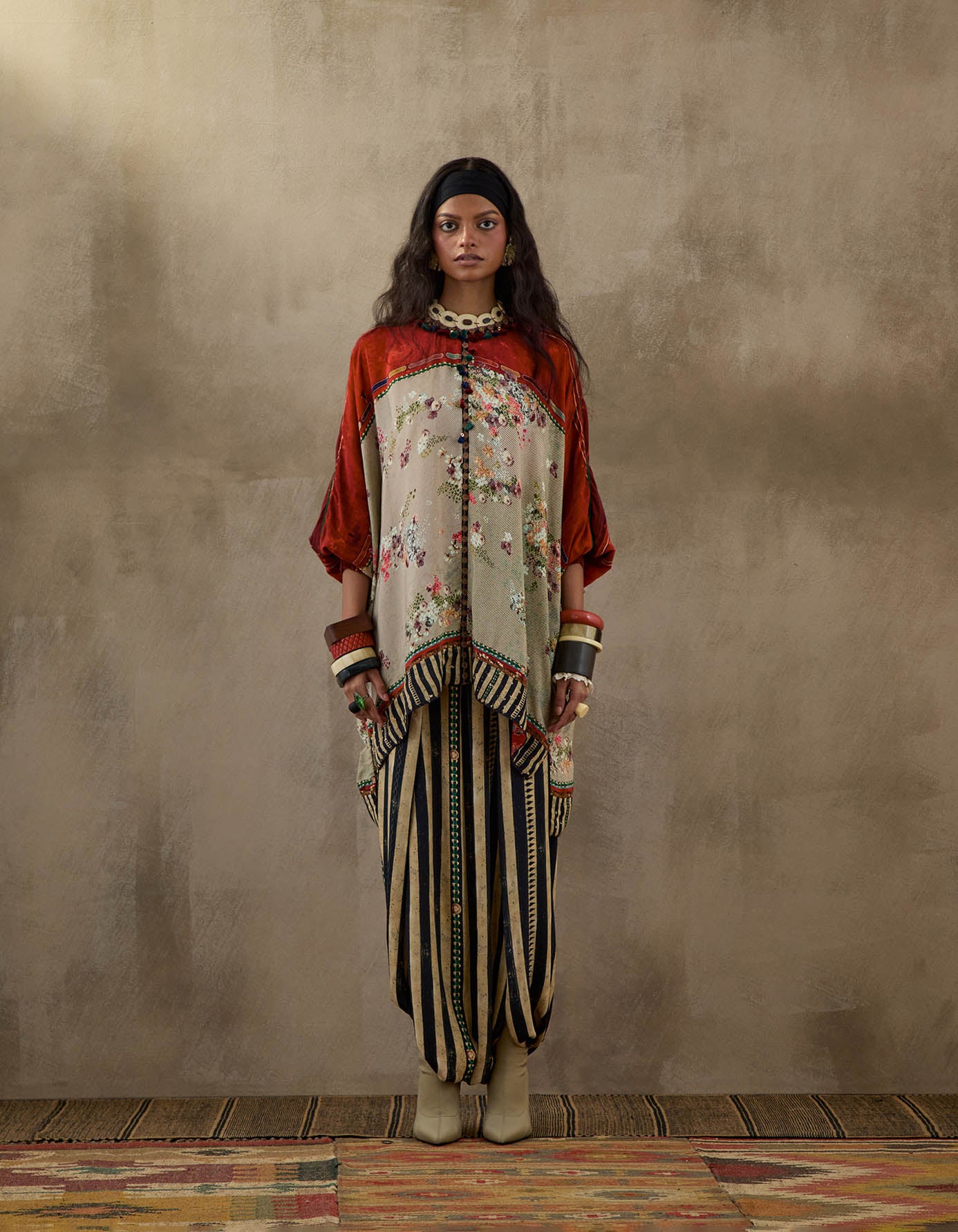 KURU TRAPEZE KURTA SET