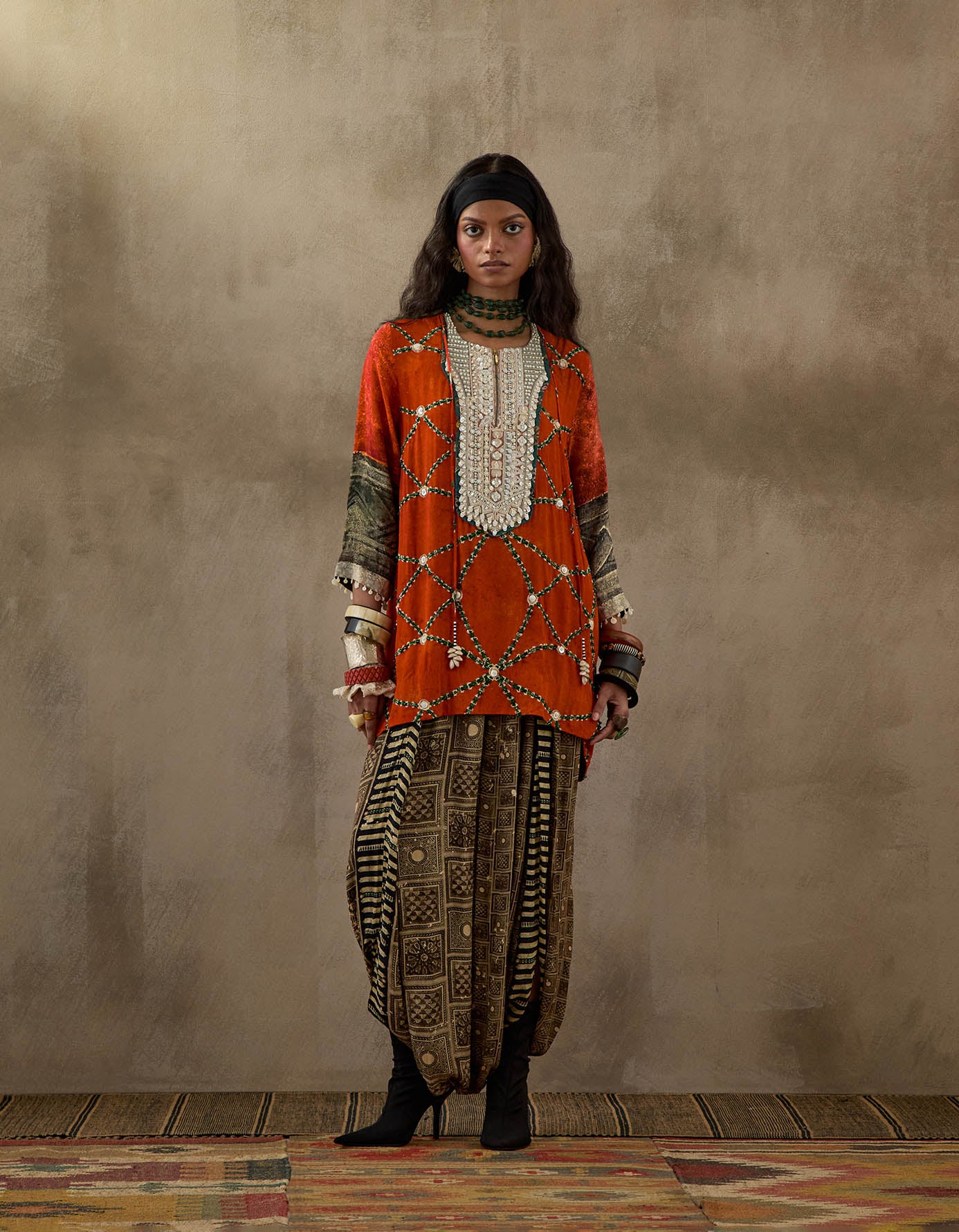 MITRA SHORT KURTA SET