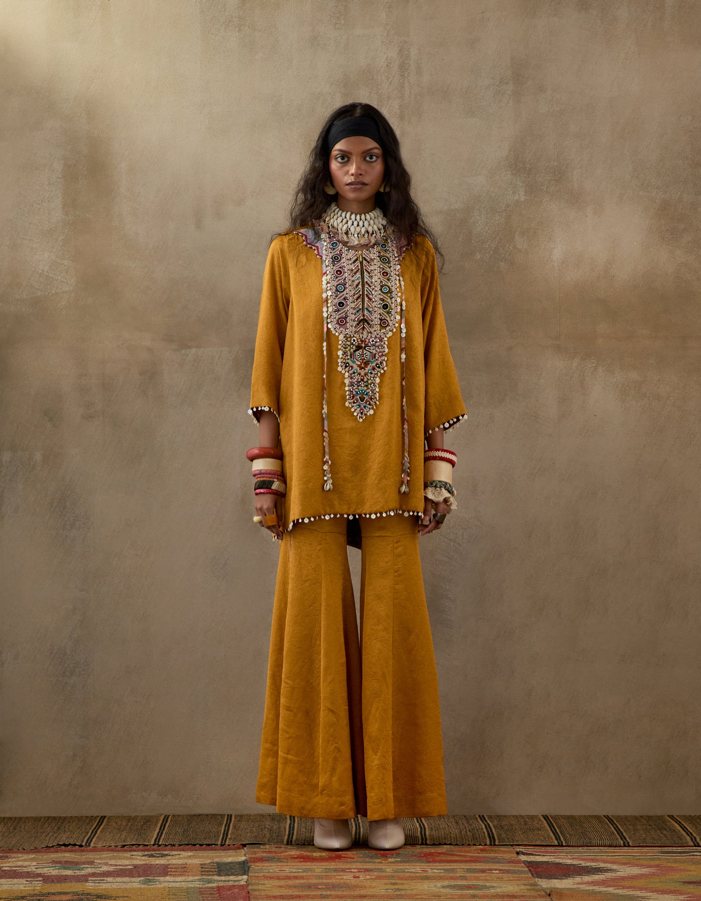 MITRA SHORT KURTA SET
