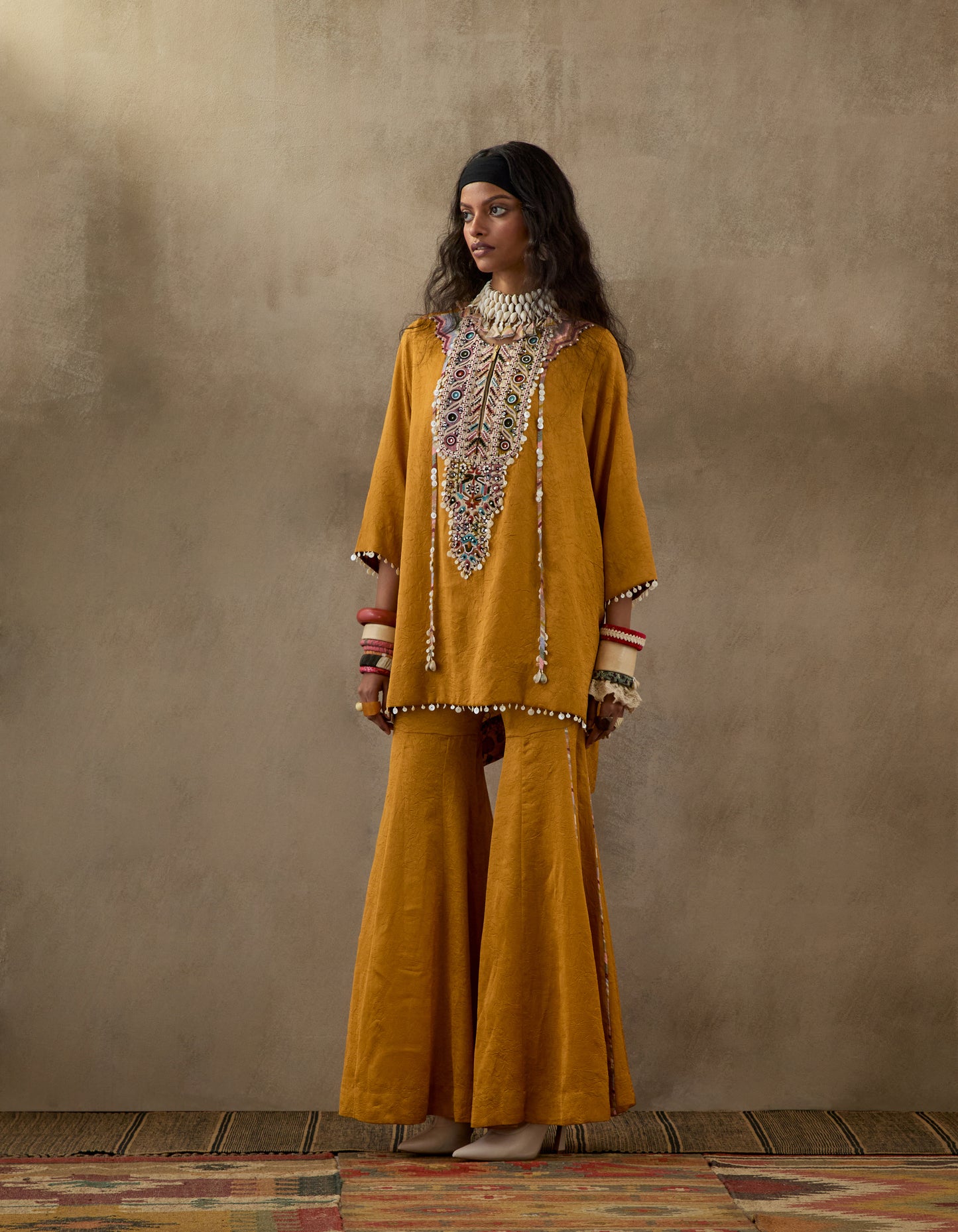 MITRA SHORT KURTA SET