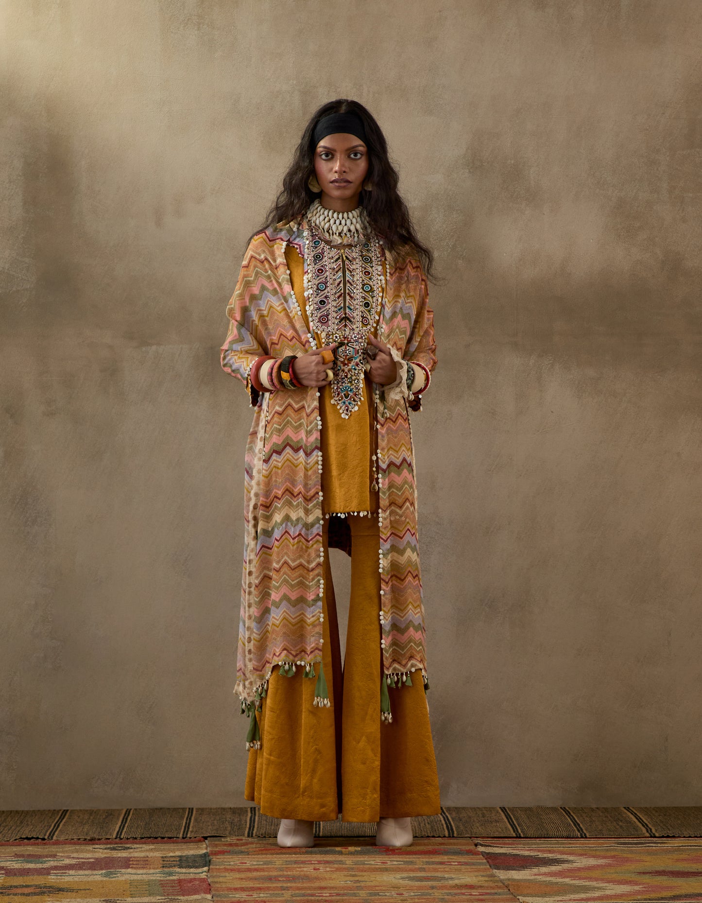 MITRA SHORT KURTA SET