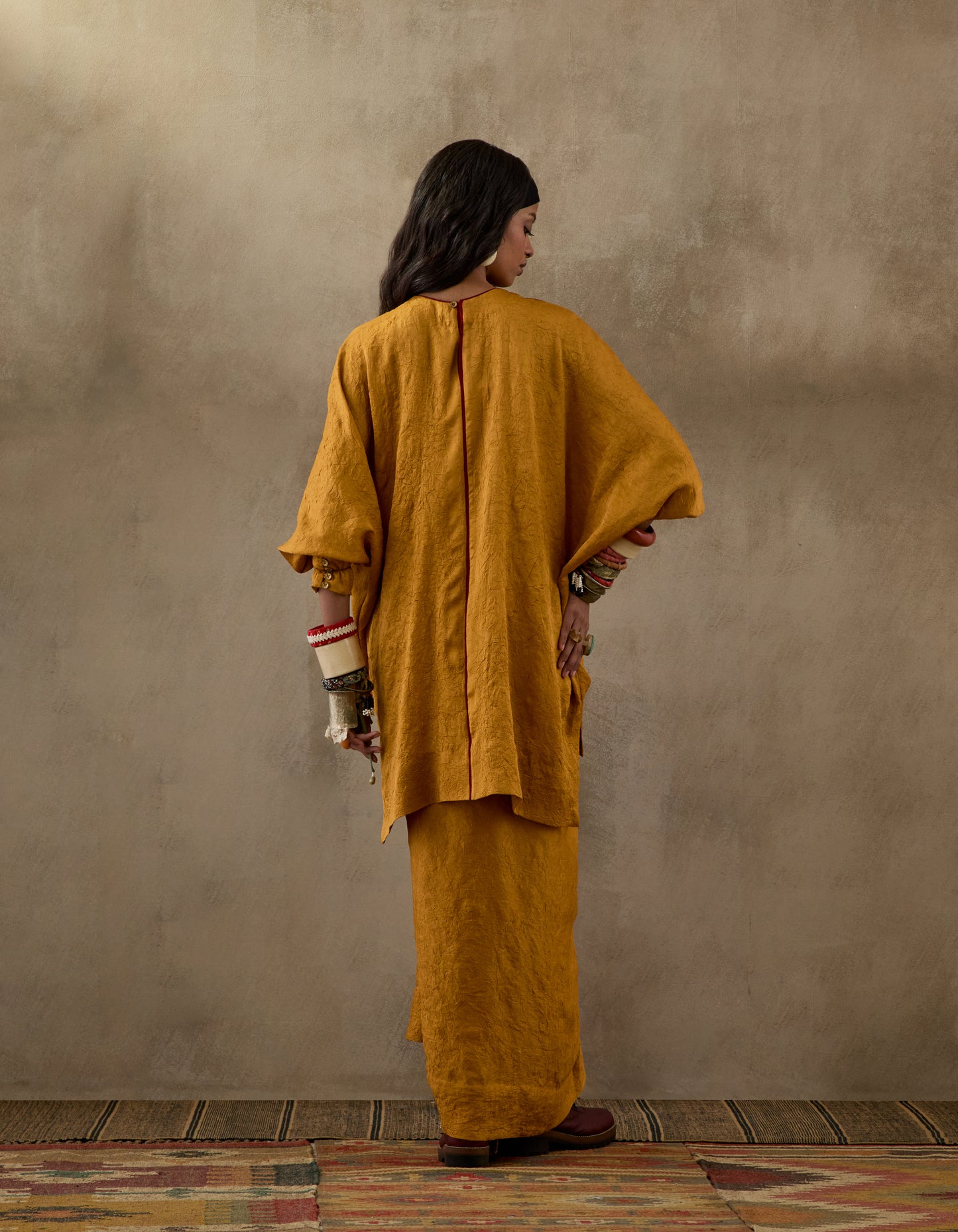 KURU TRAPEZE KURTA SET