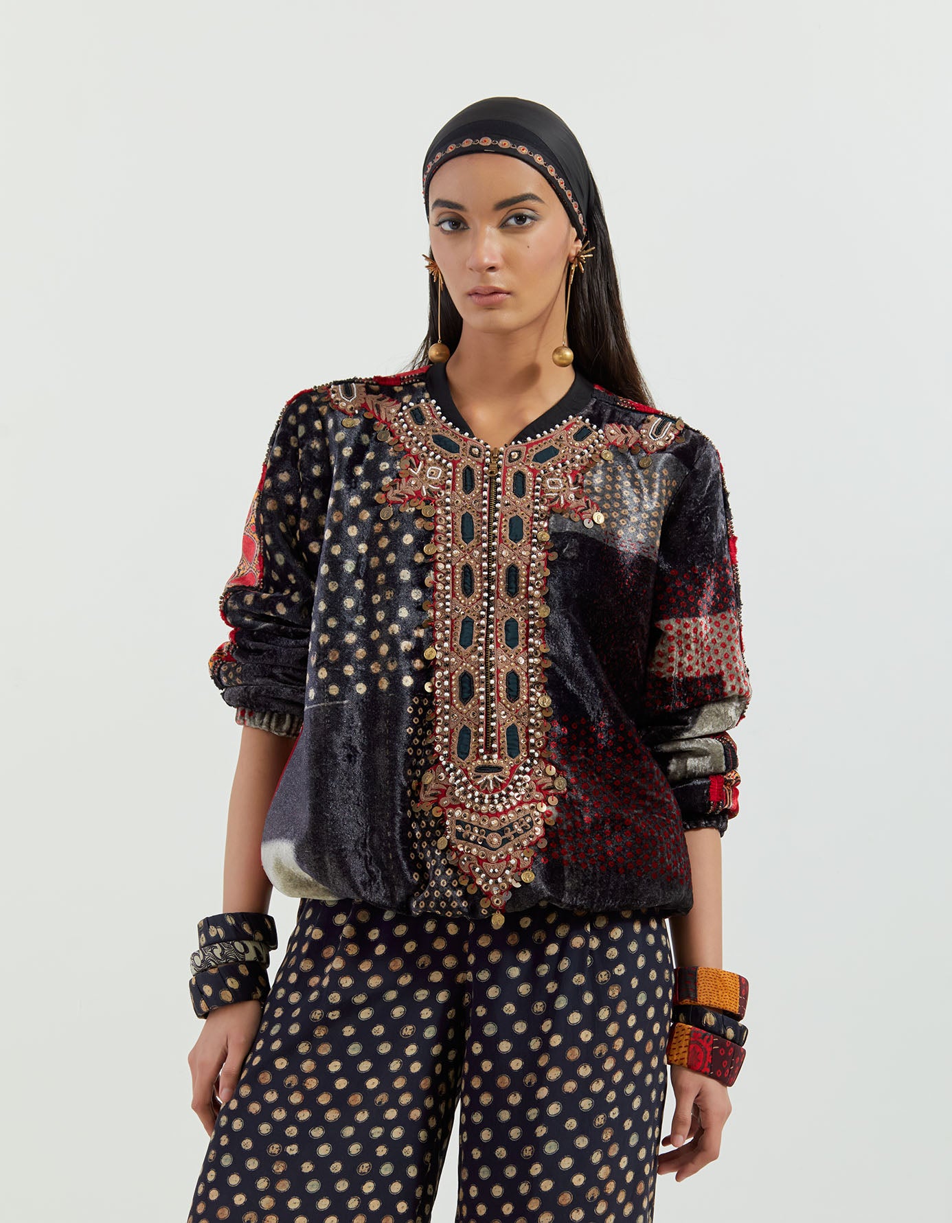 ZAHRA SWEATSHIRT JACKET