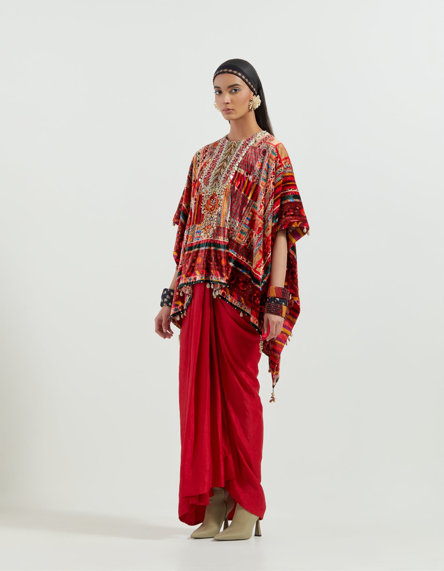 VENI DUPATTA PONCHO JACKET
