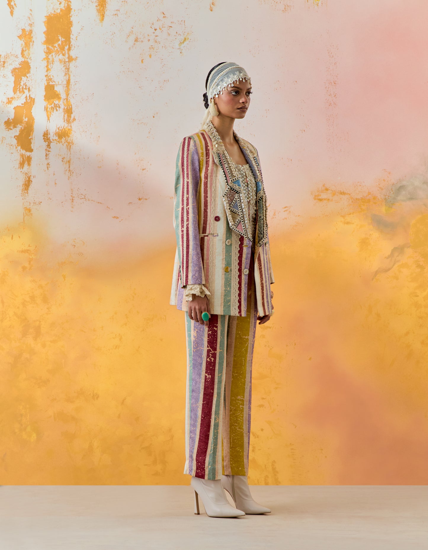 NOORI DOUBLE BREASTED JACKET SET