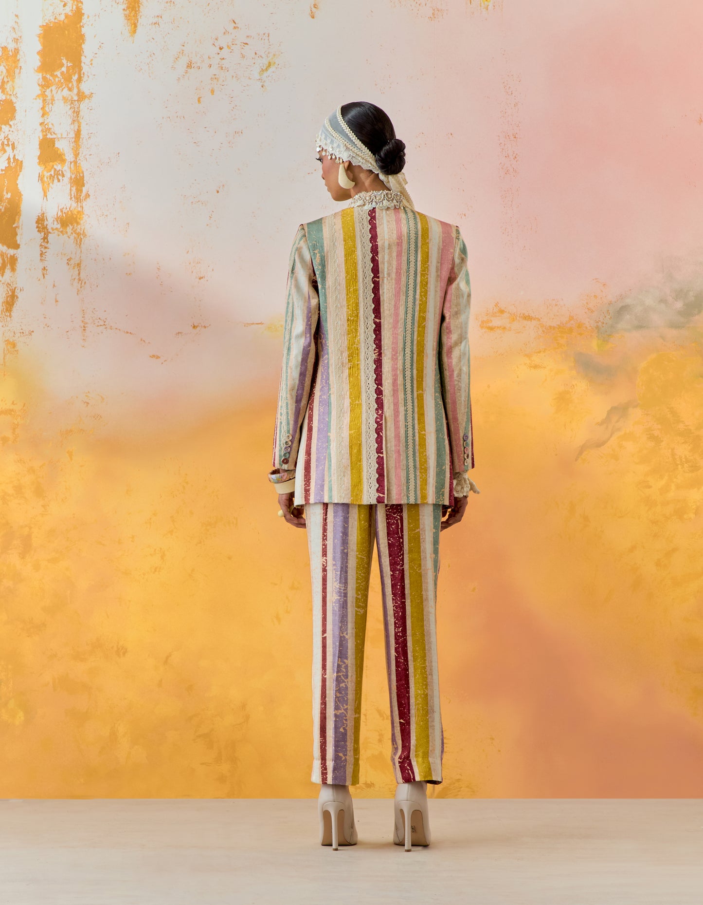 NOORI DOUBLE BREASTED JACKET SET
