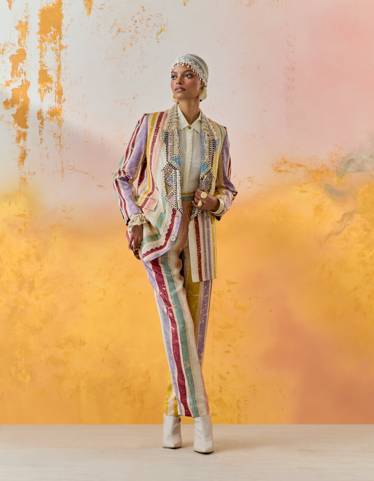 NOORI DOUBLE BREASTED JACKET