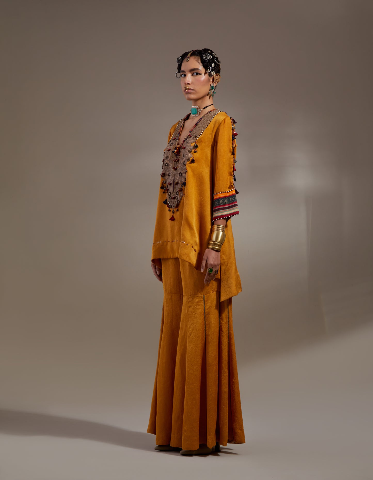 MITRA SHORT KURTA SET