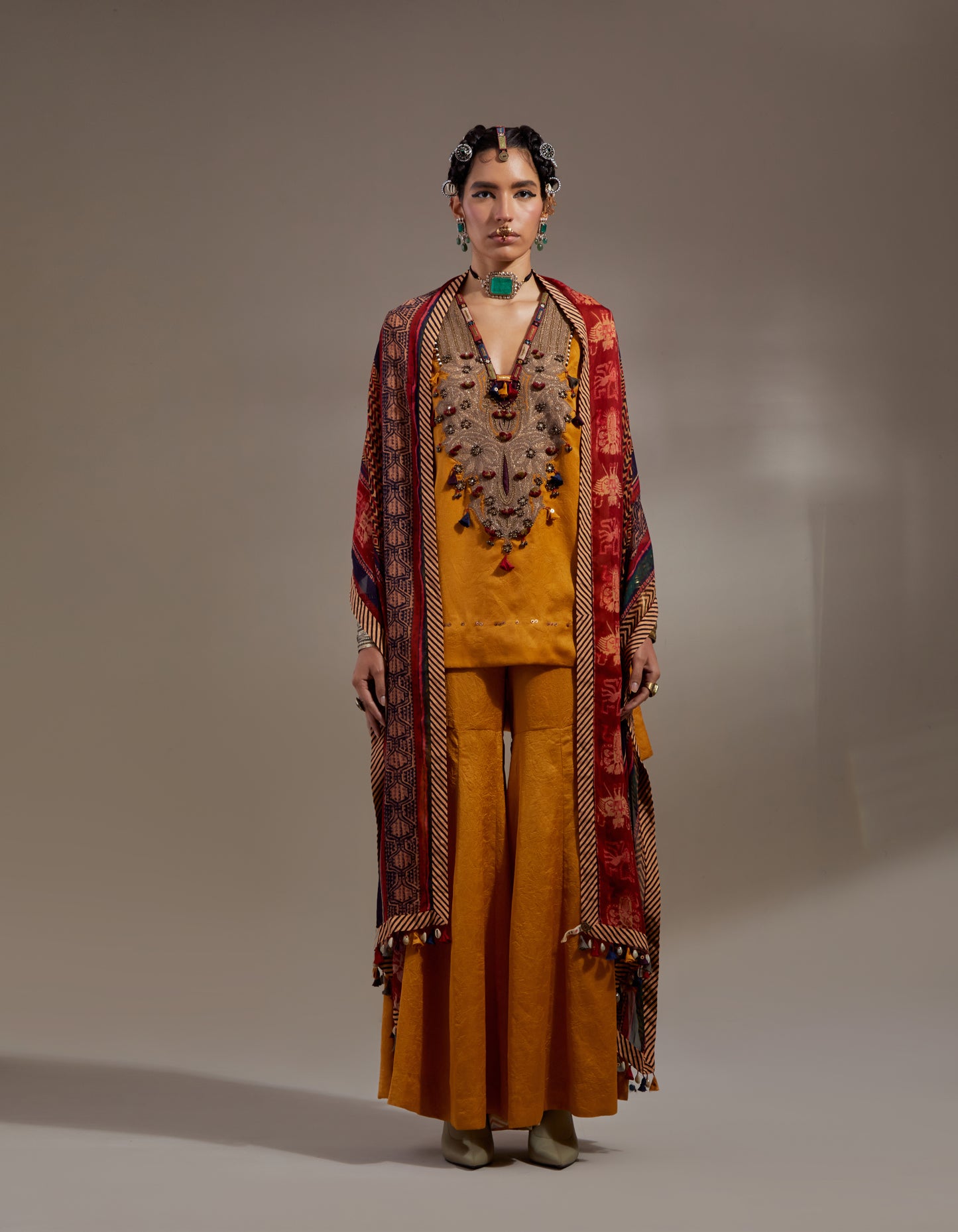 MITRA SHORT KURTA SET