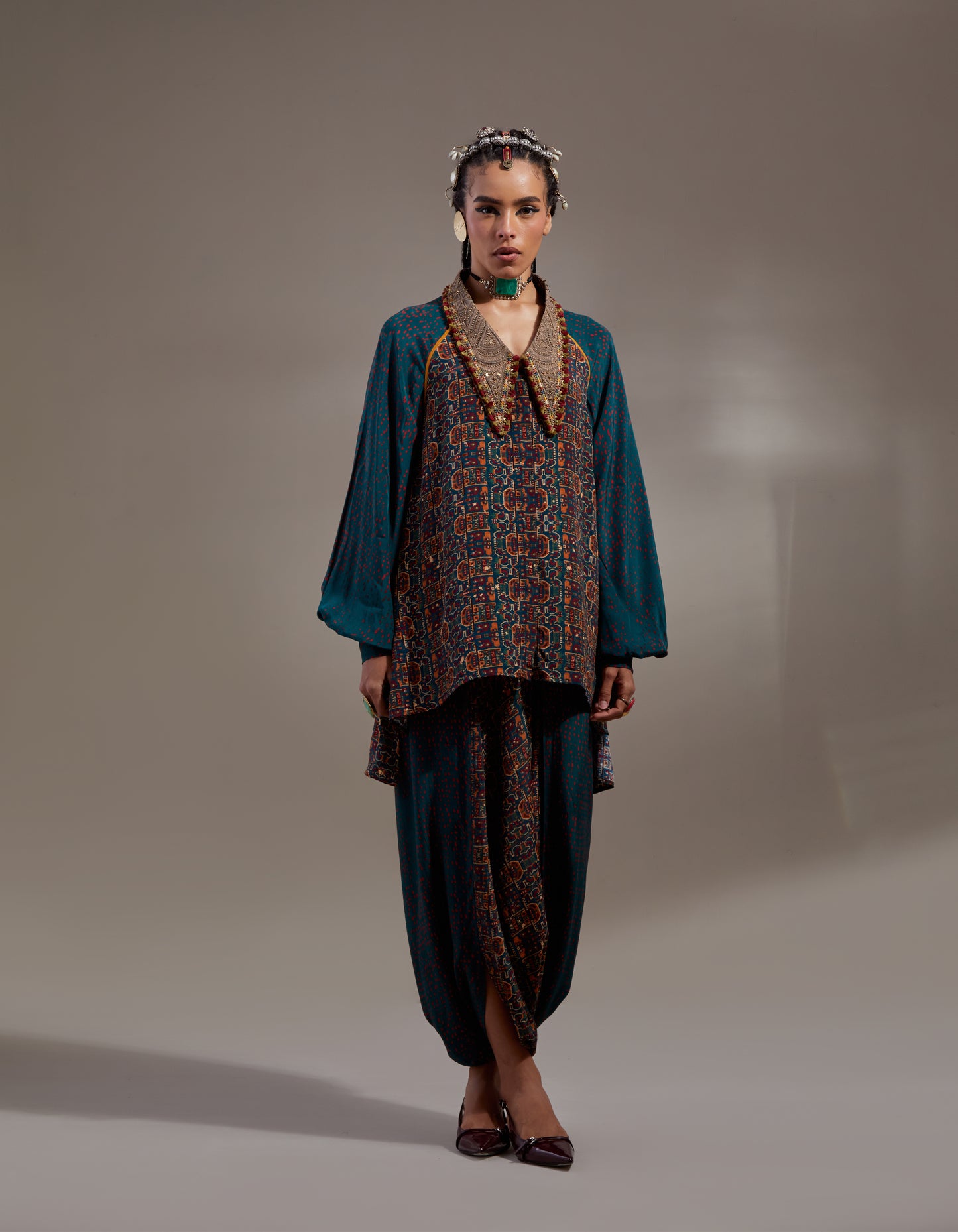 ATRI STRAIGHT SHIRT