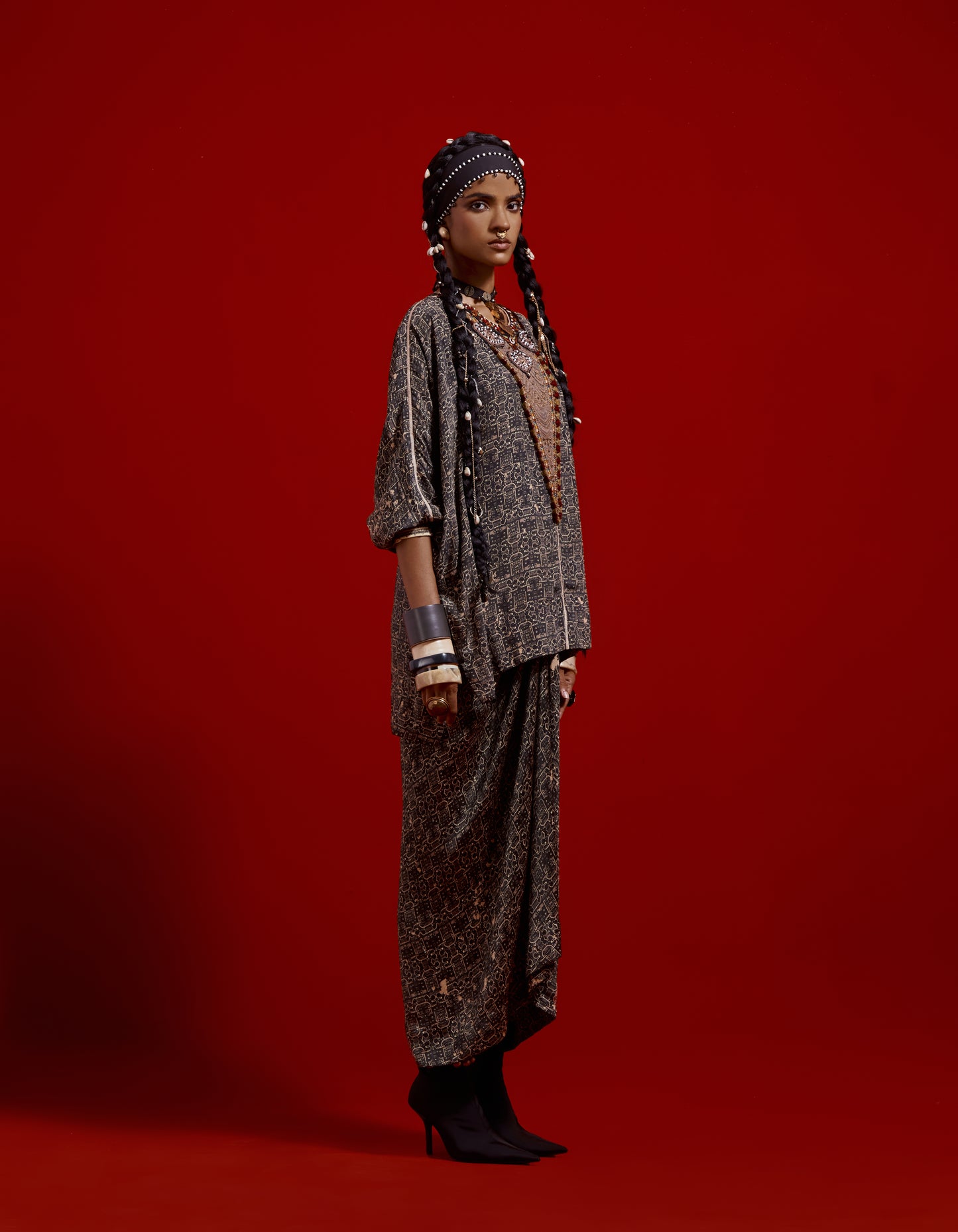 KURU TRAPEZE KURTA SET