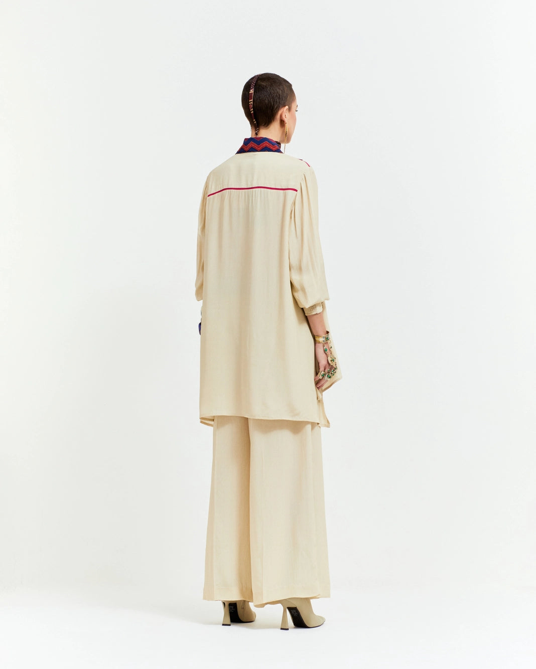 ATRI STRAIGHT SHIRT