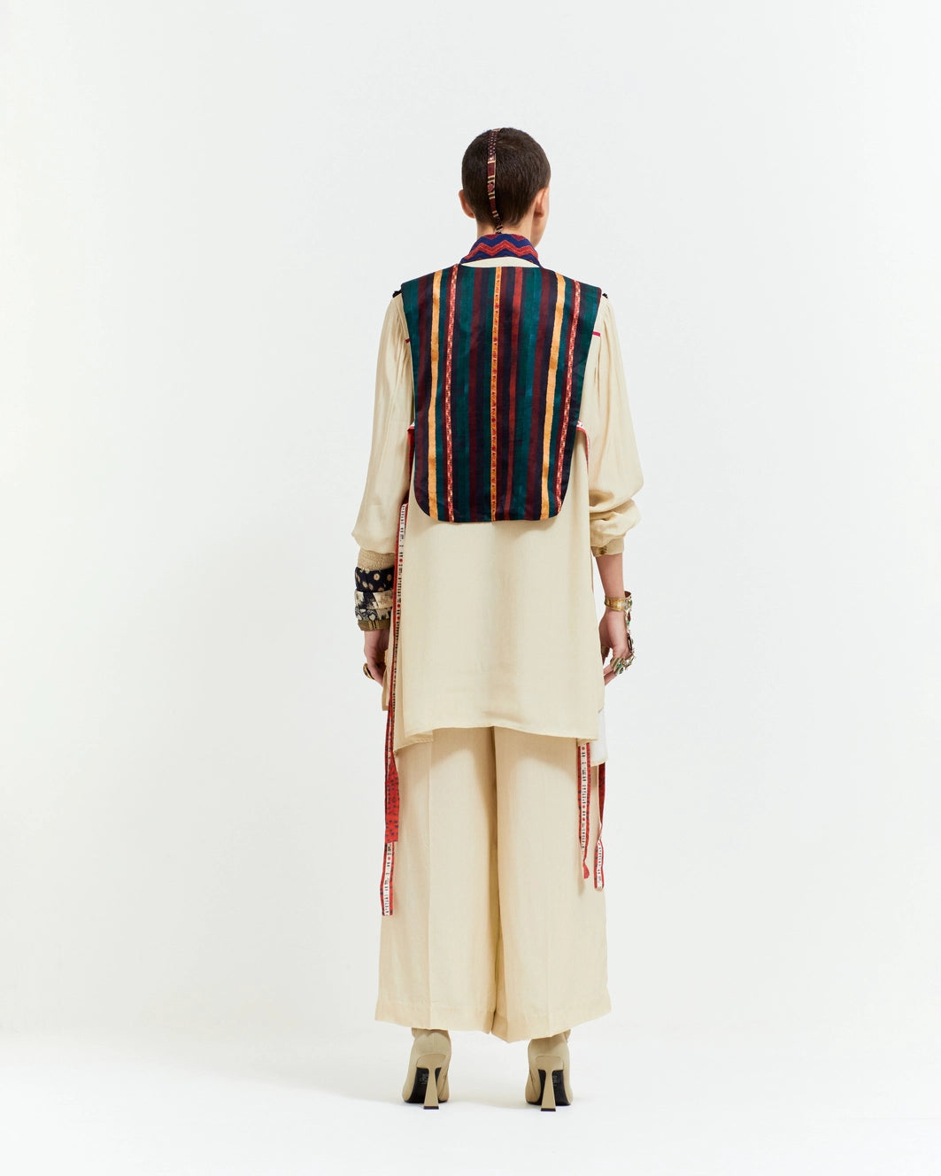 ZURI GILET SET