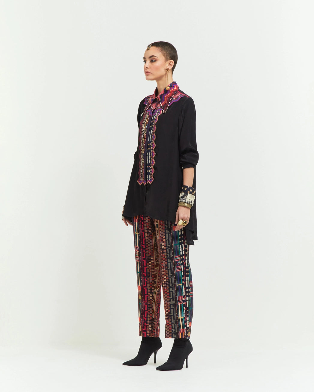 ATRI STRAIGHT SHIRT