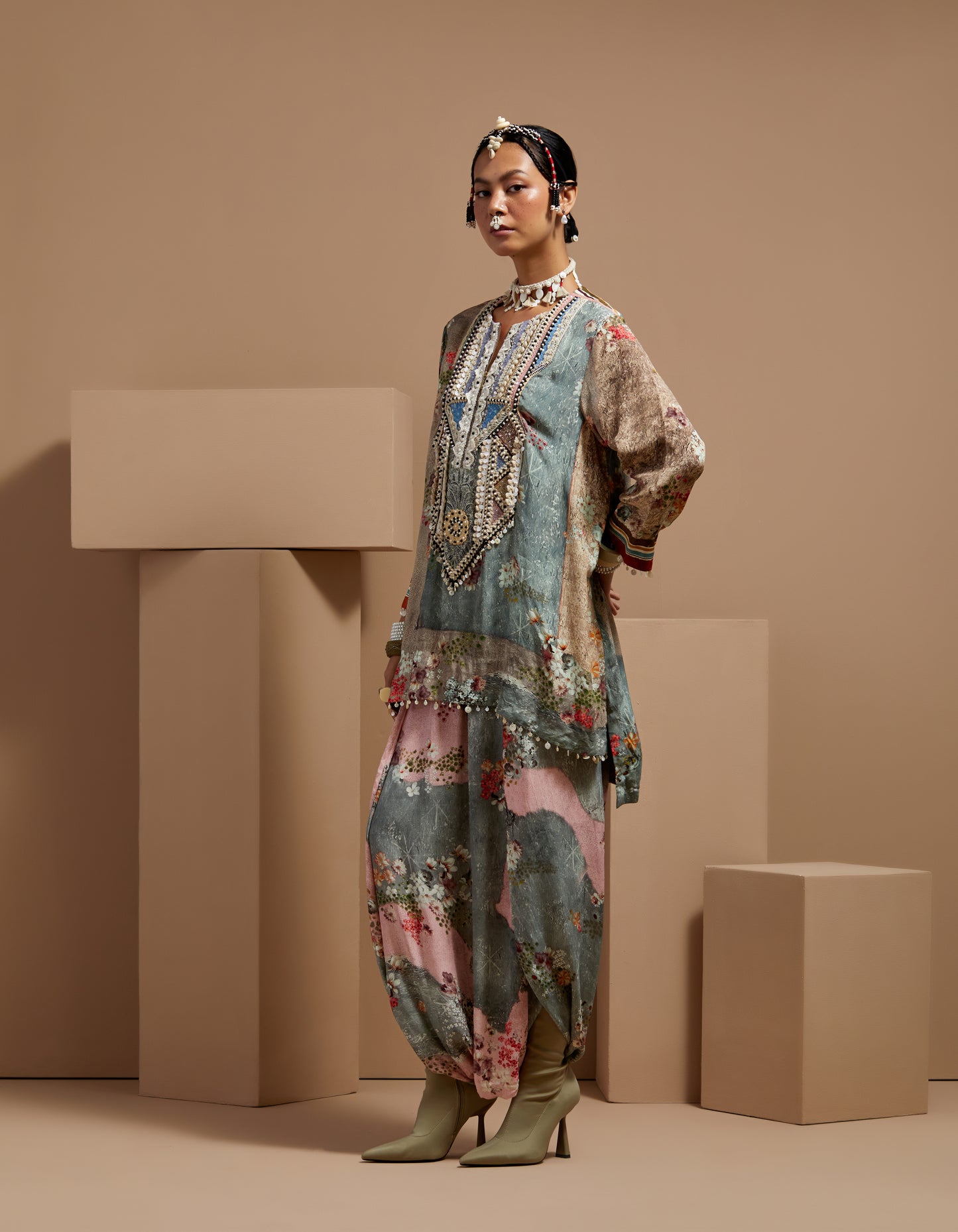 MITRA SHORT KURTA SET