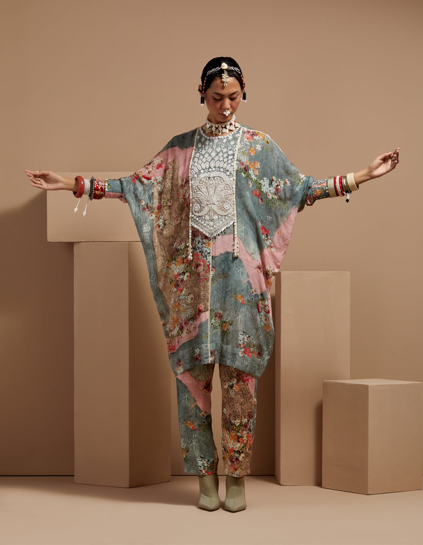 RITU KAFTAN TUNIC SET