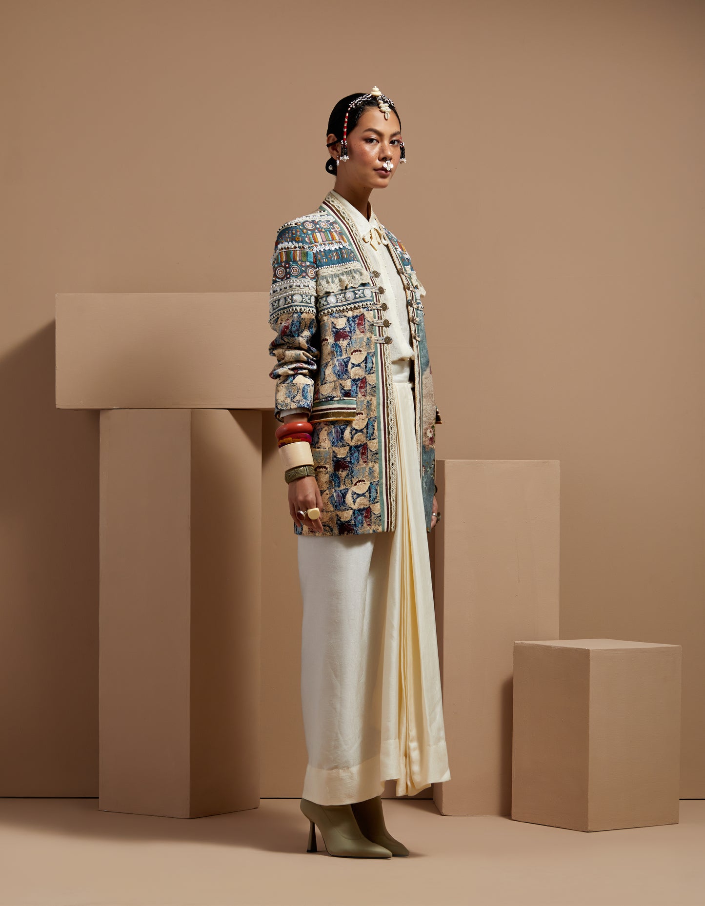 OPEN DHANA JACKET SET