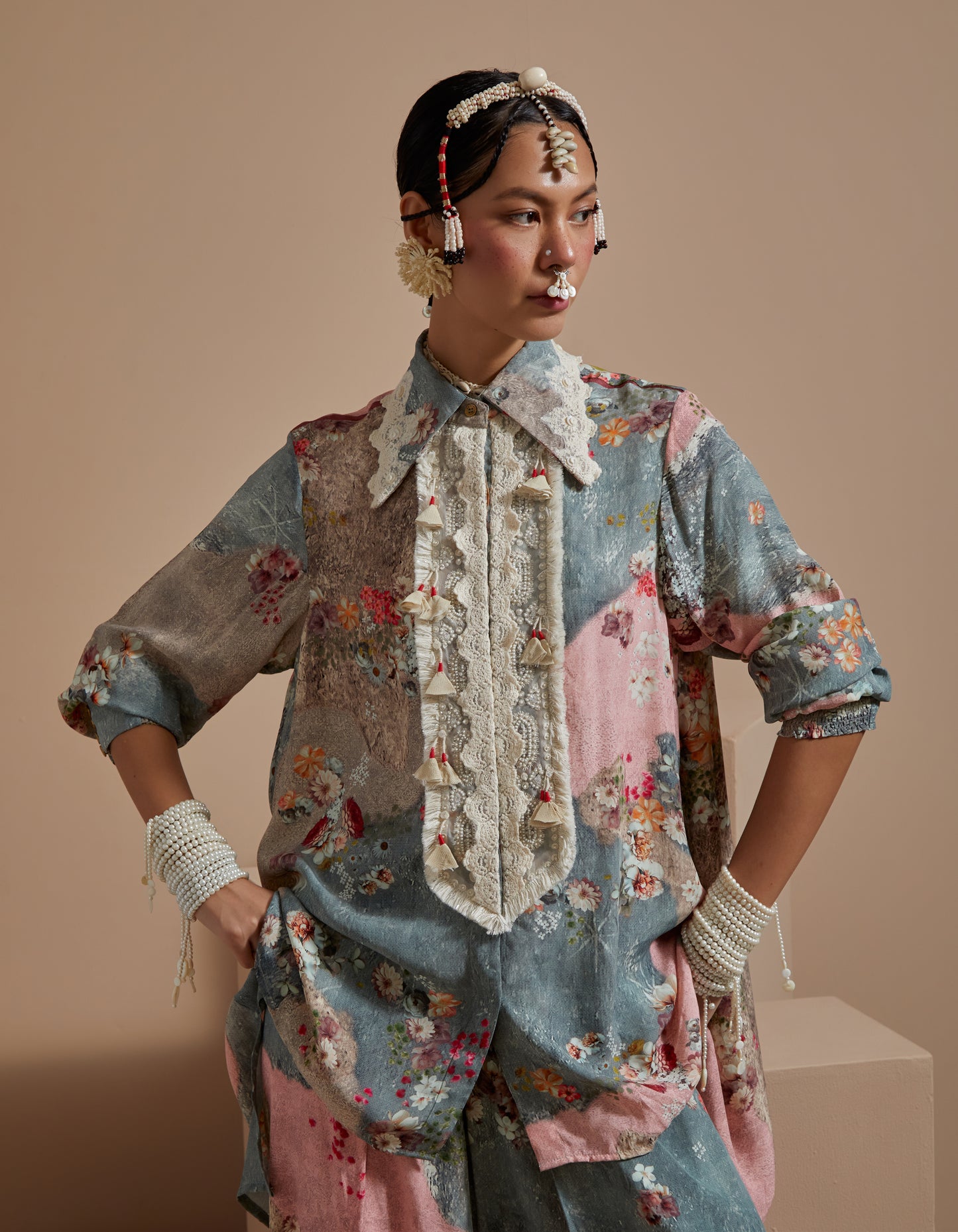 ATRI STRAIGHT SHIRT
