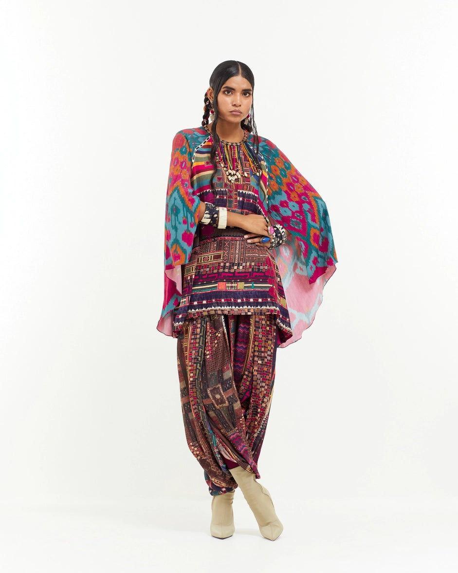 MARIYAM CAPE KURTI SET