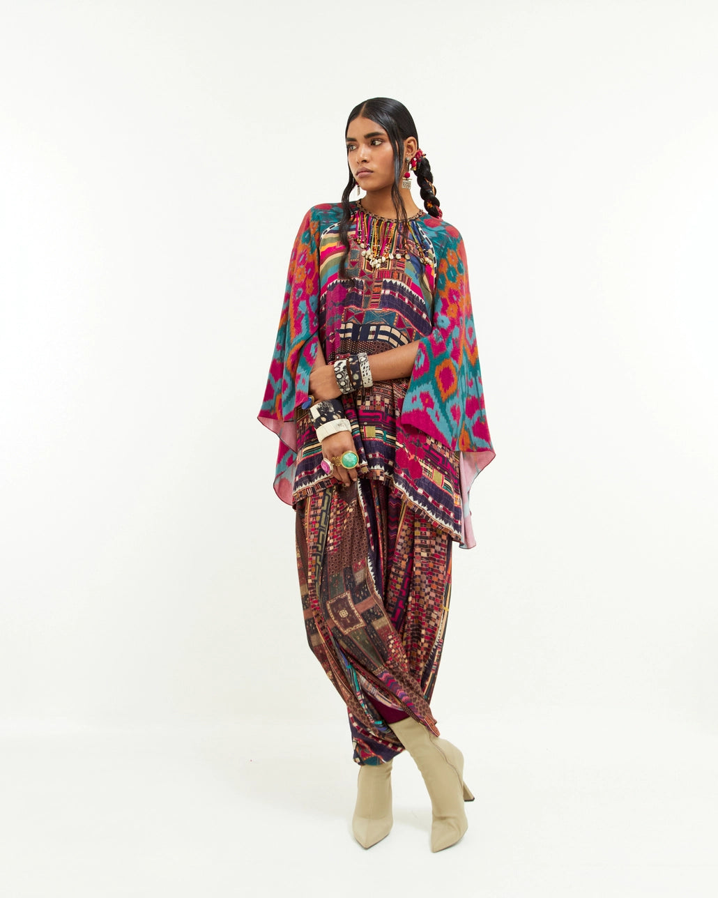 MARIYAM CAPE KURTI