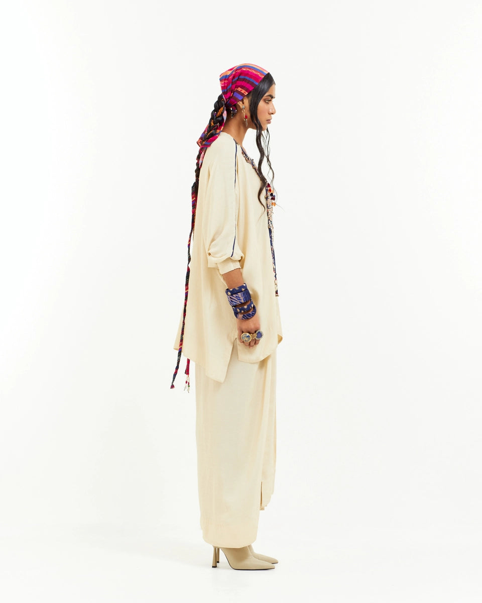 KURU TRAPEZE KURTA SET