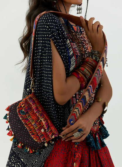 BAGH SLING BAG