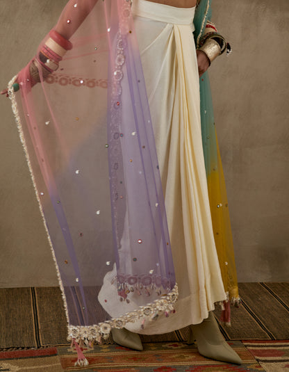AALYA DUPATTA