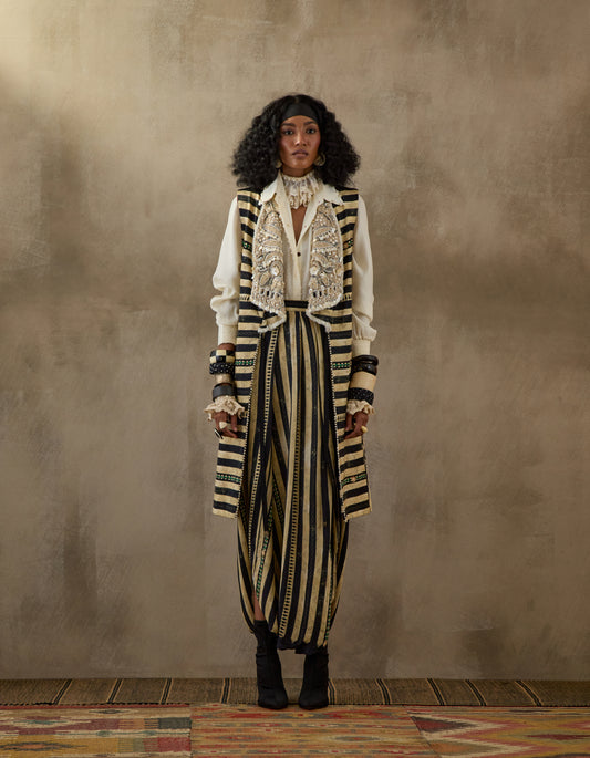 HINA TRENCH COAT