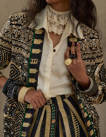 OPEN DHANA JACKET