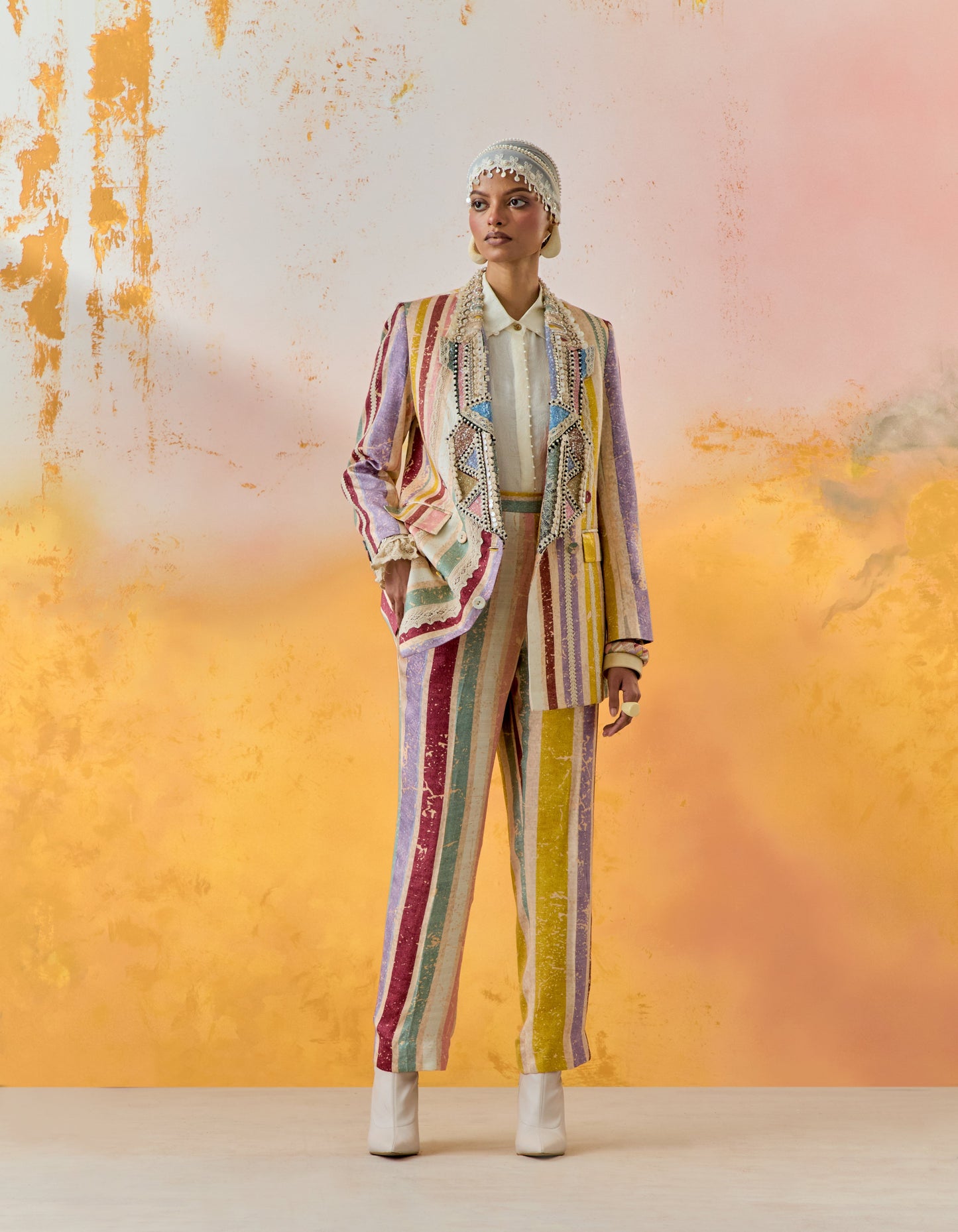 NOORI DOUBLE BREASTED JACKET