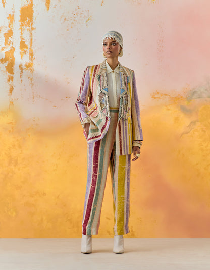 NOORI DOUBLE BREASTED JACKET