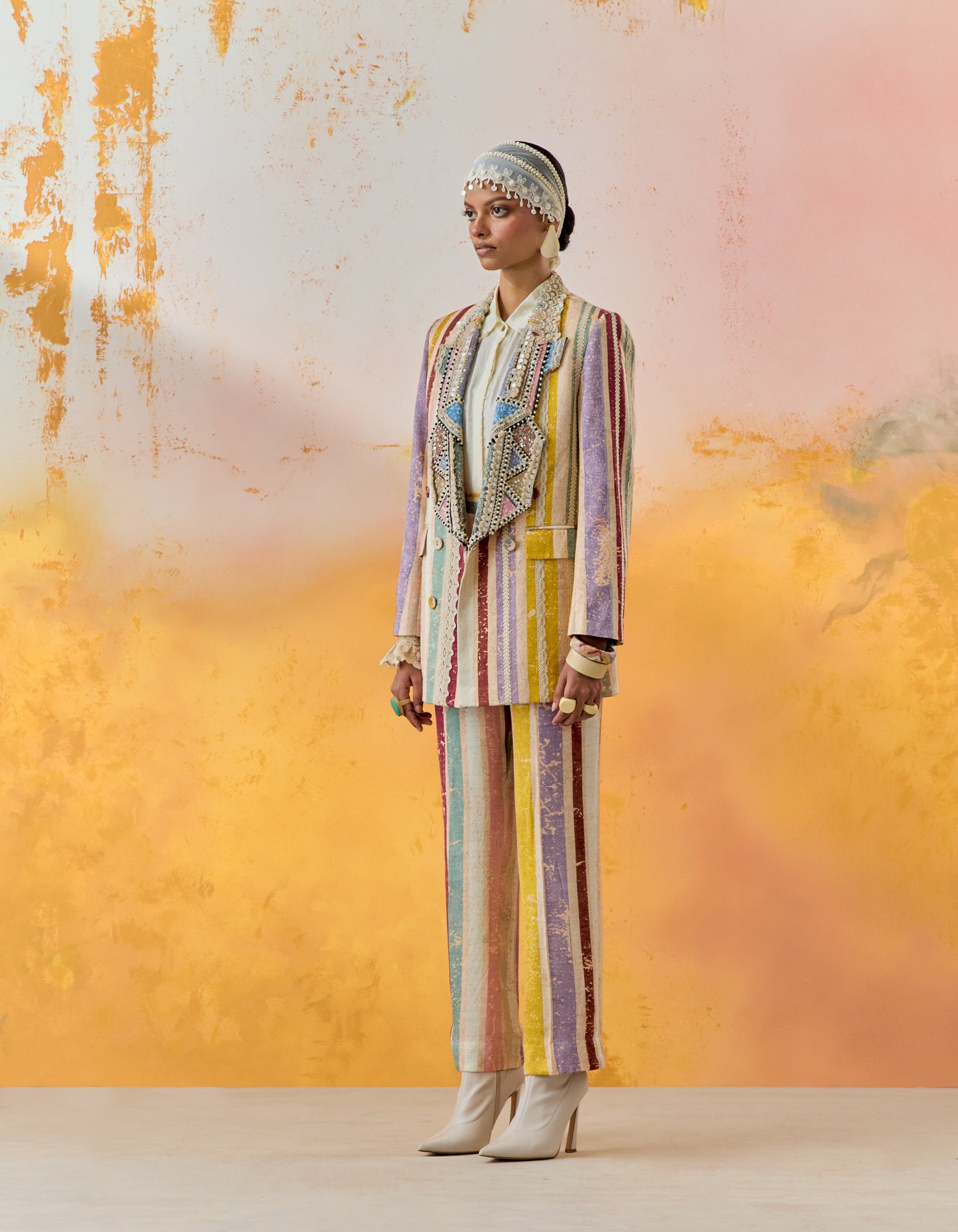 NOORI DOUBLE BREASTED JACKET