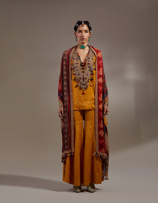 MITRA SHORT KURTA SET