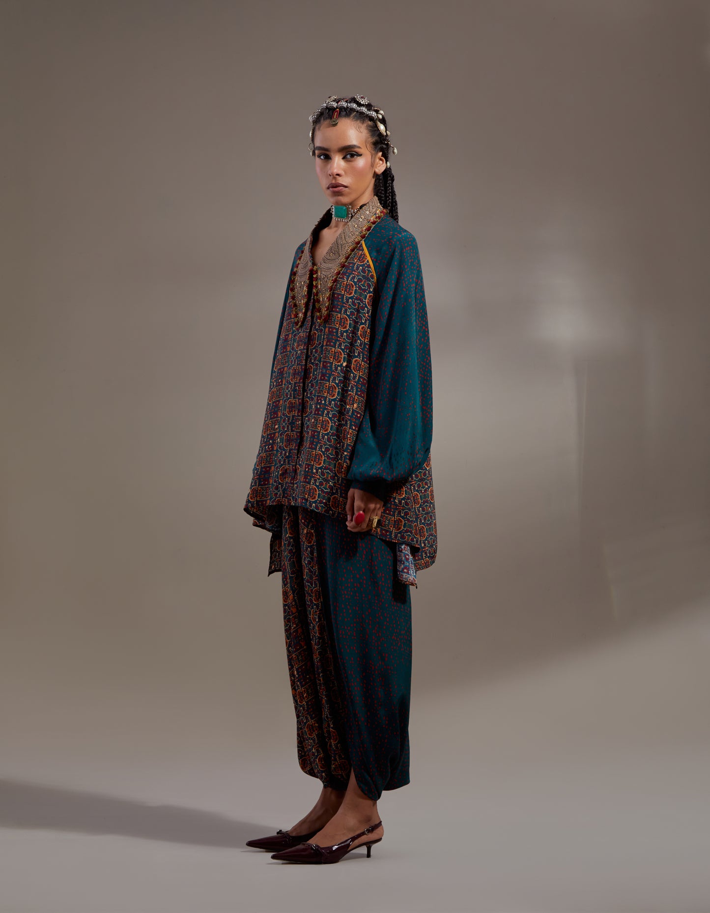 ATRI STRAIGHT SHIRT SET
