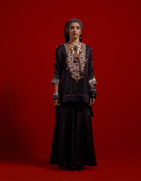 MITRA SHORT KURTA SET
