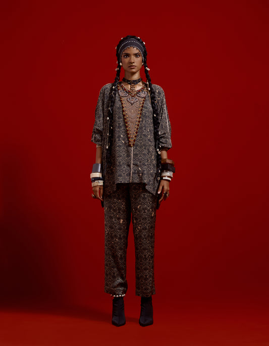 KURU TRAPEZE KURTA SET