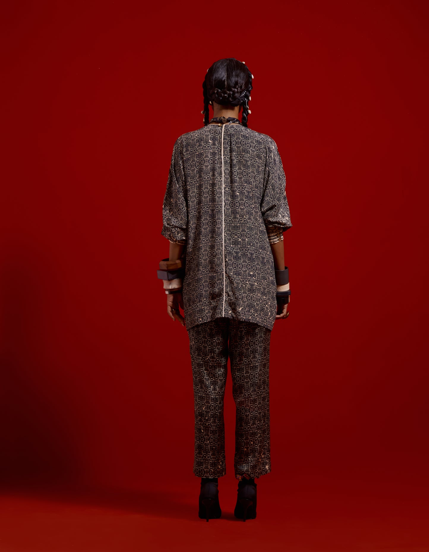 KURU TRAPEZE KURTA SET
