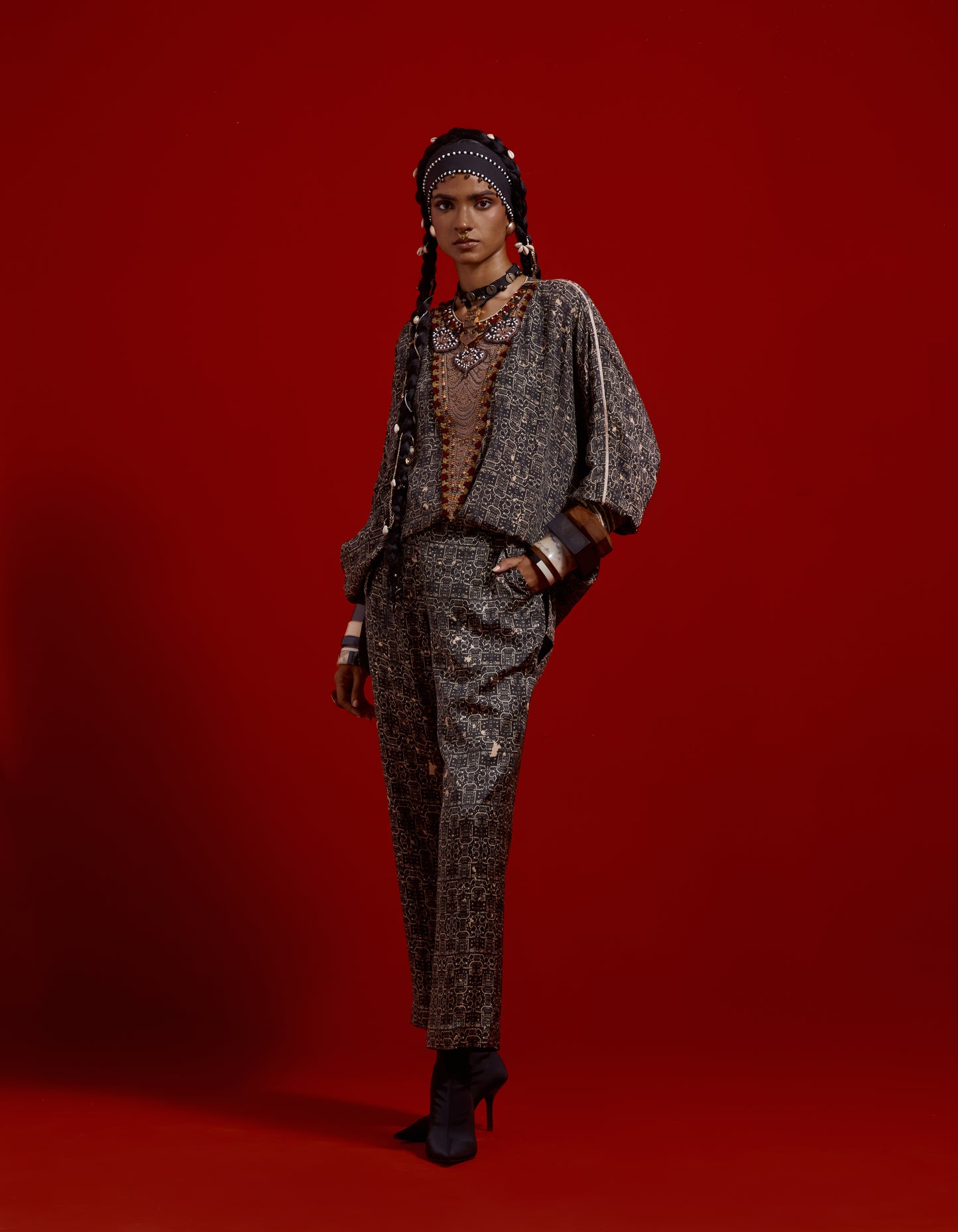 KURU TRAPEZE KURTA SET