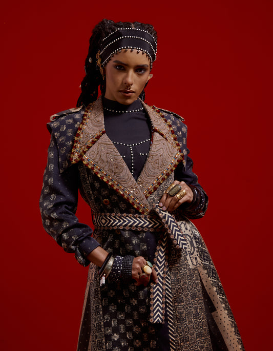 HINA TRENCH COAT