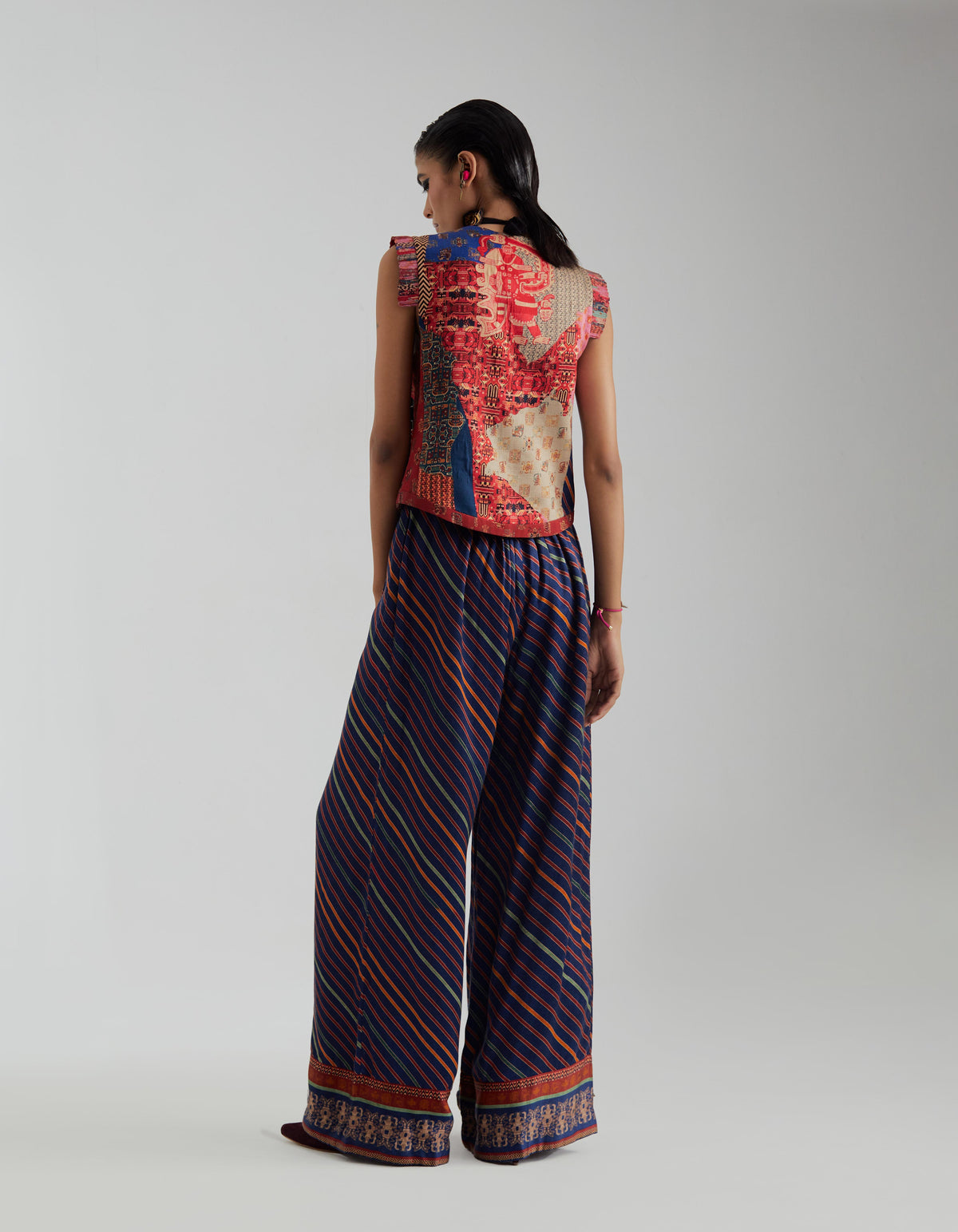 DHAARA WAISTCOAT SET