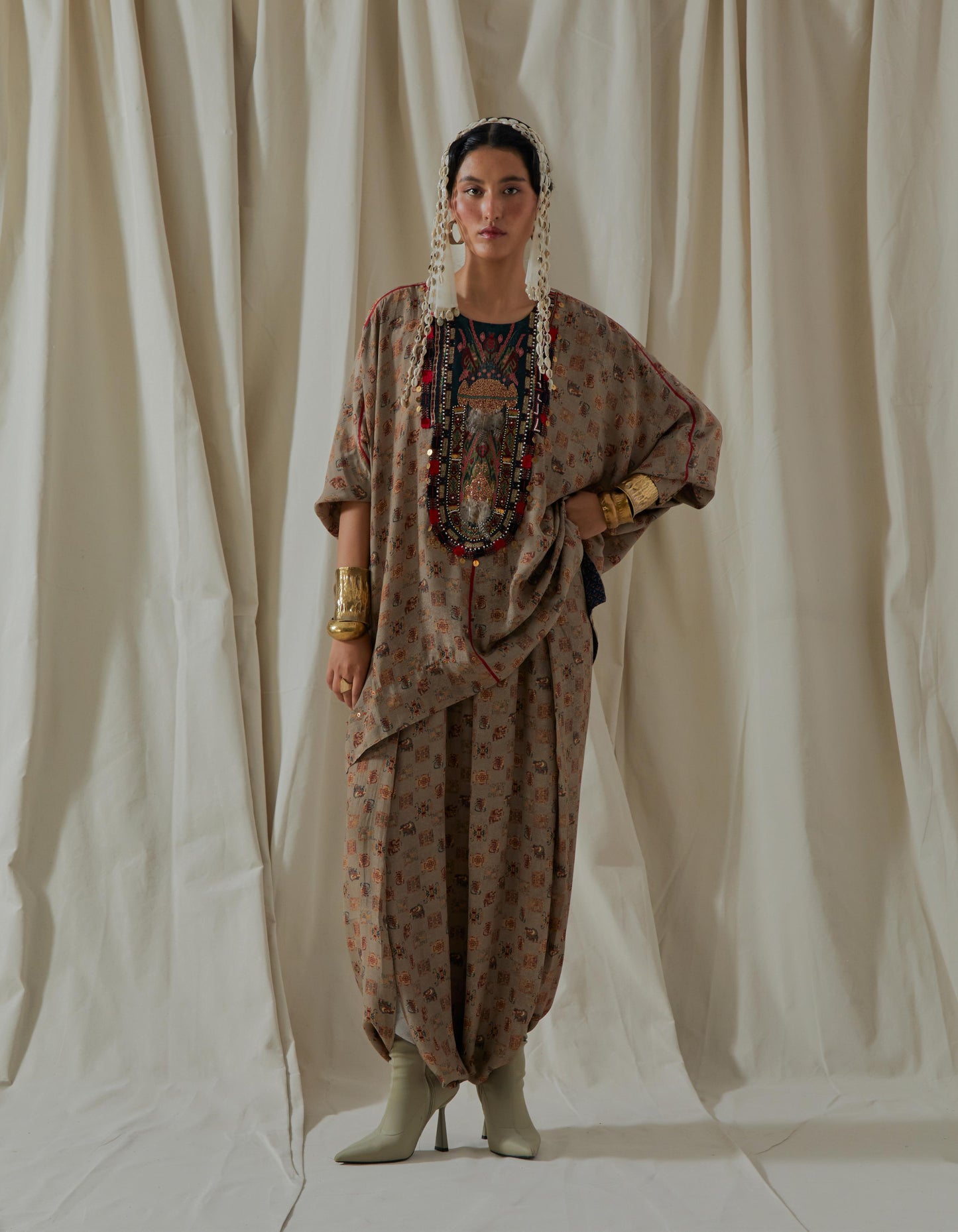 KURU TRAPEZE KURTA SET