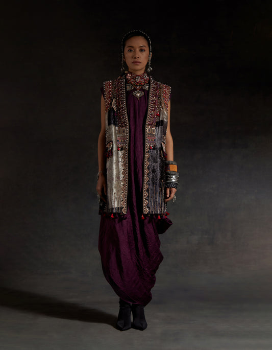 RUHI SLEEVELESS JACKET SET