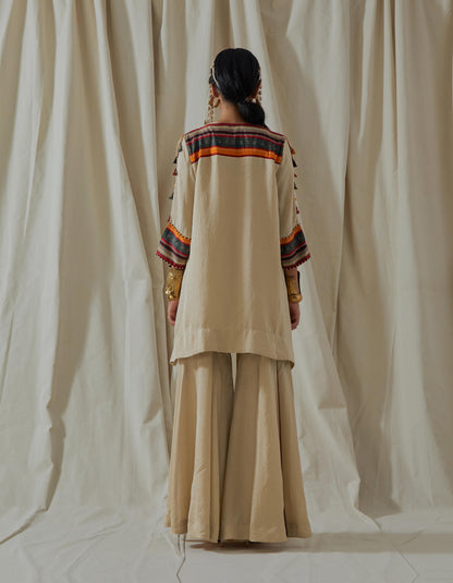 MITRA SHORT KURTA SET