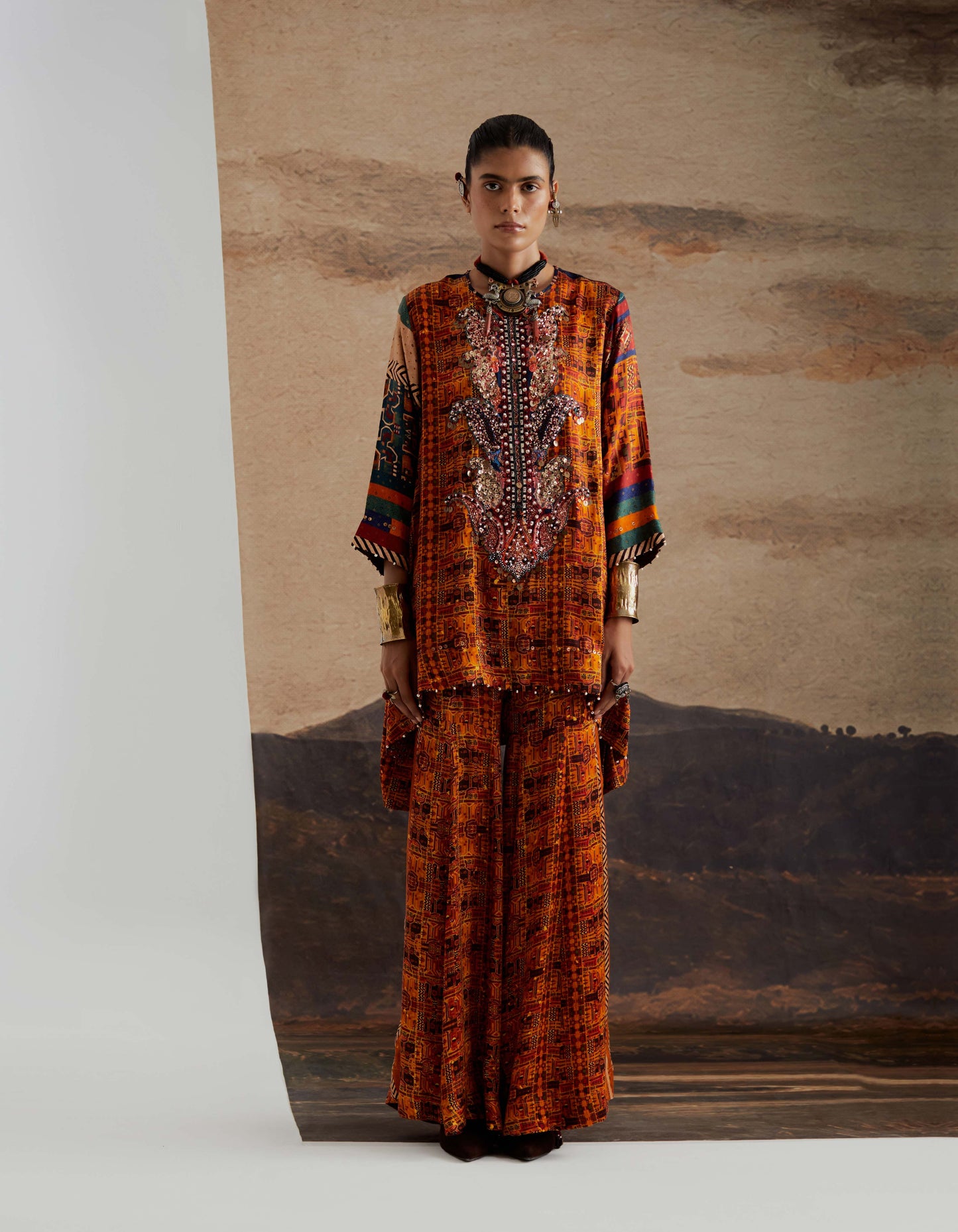 MITRA SHORT KURTA SET