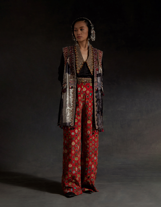 RUHI SLEEVELESS JACKET SET