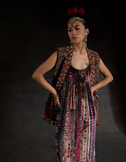 RUHI SLEEVELESS JACKET SET