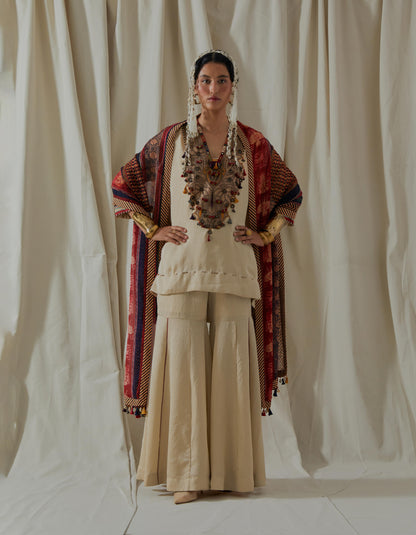 MITRA SHORT KURTA SET