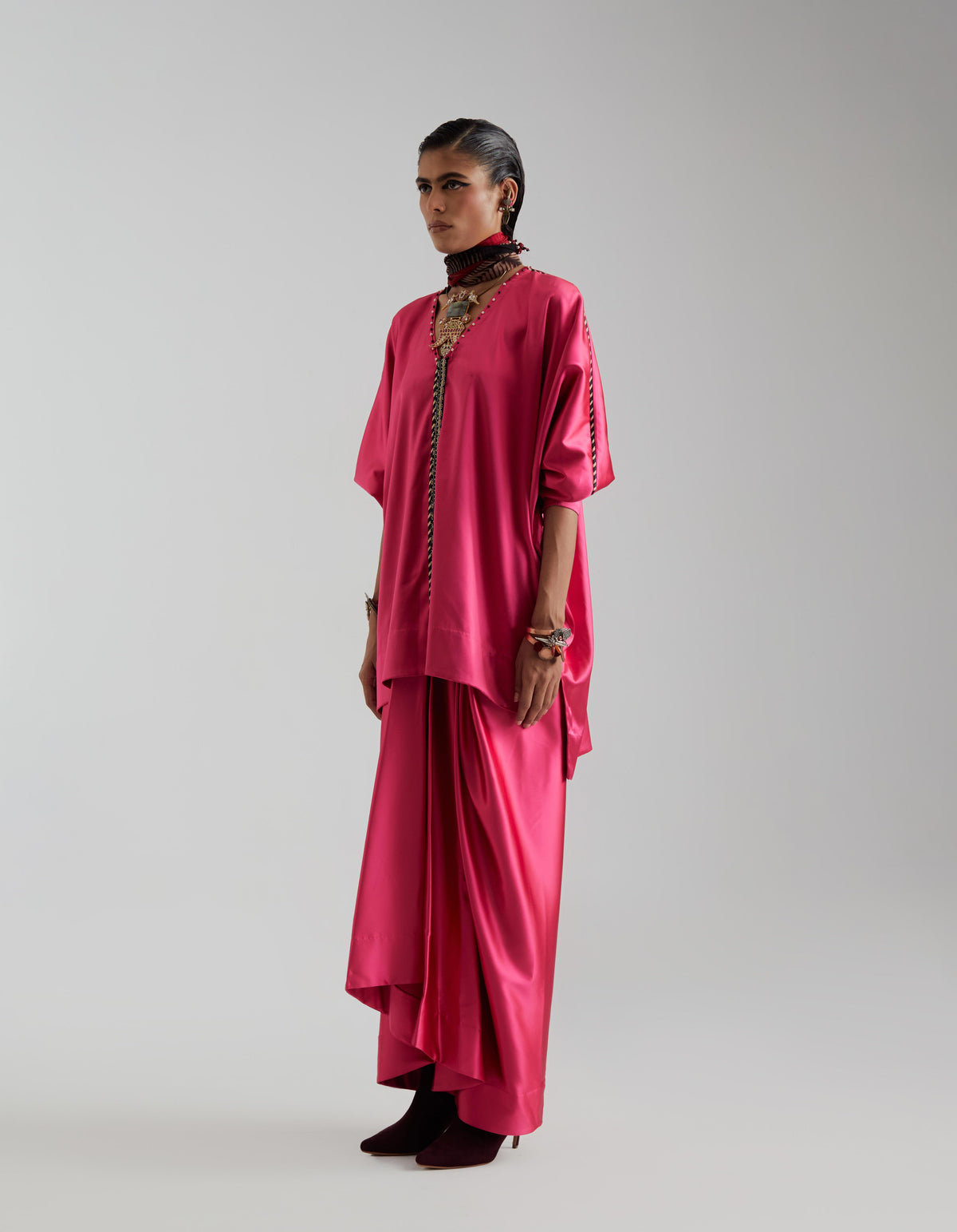 KURU TRAPEZE KURTA SET